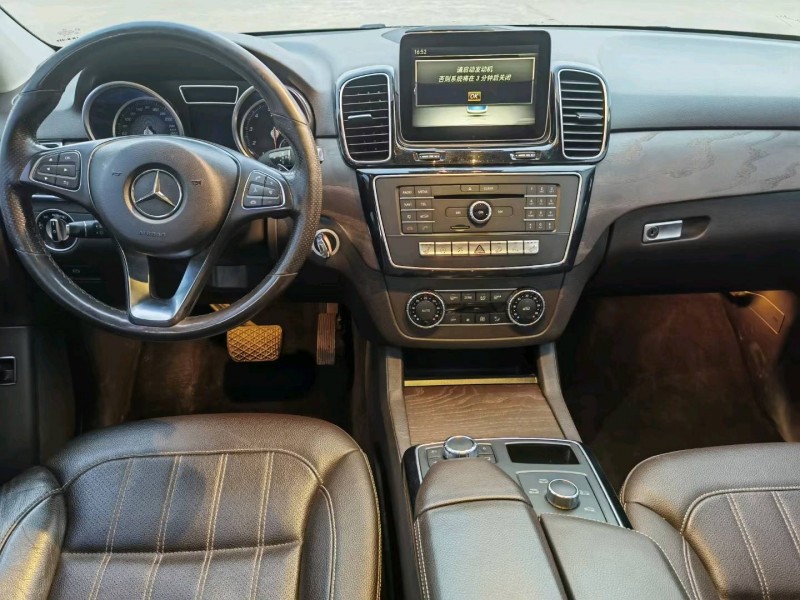 徐州17年奔驰GLE3