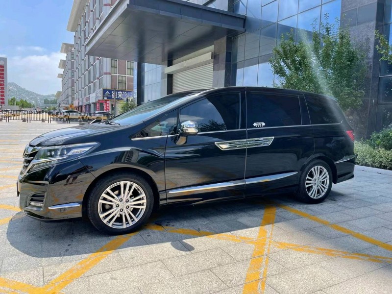 济宁16年本田艾力绅2