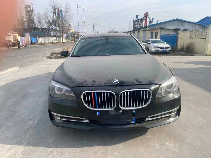 邯郸12年宝马7系1