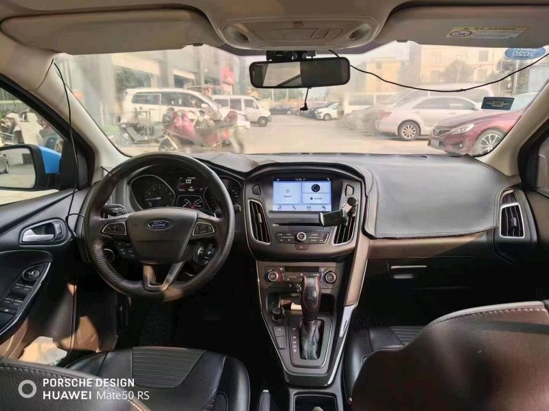 嘉兴17年福特福克斯6