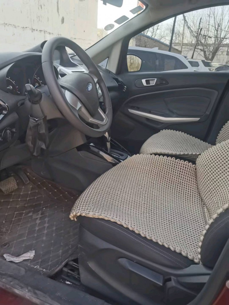 保定15年福特翼搏4