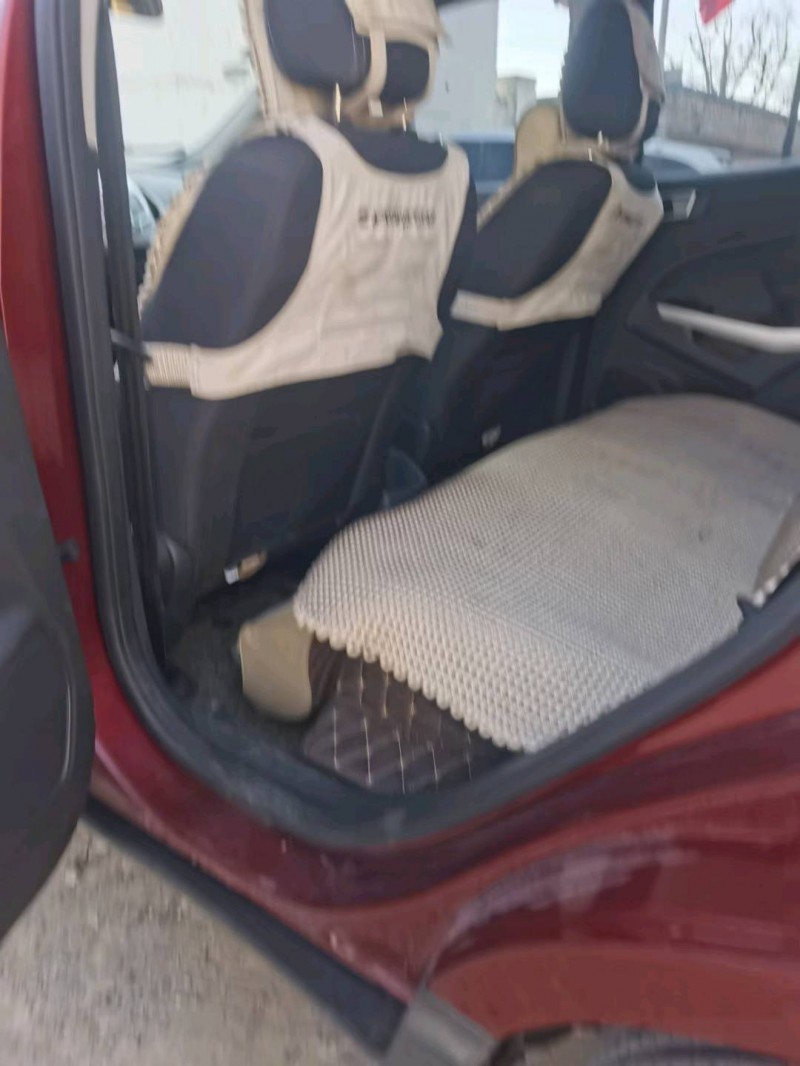 保定15年福特翼搏6