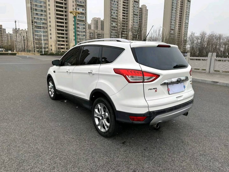 徐州13年福特翼虎6