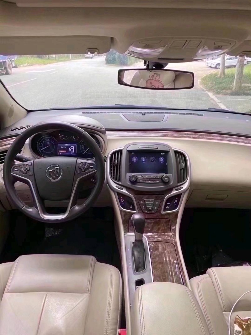 枣庄14年别克君越4