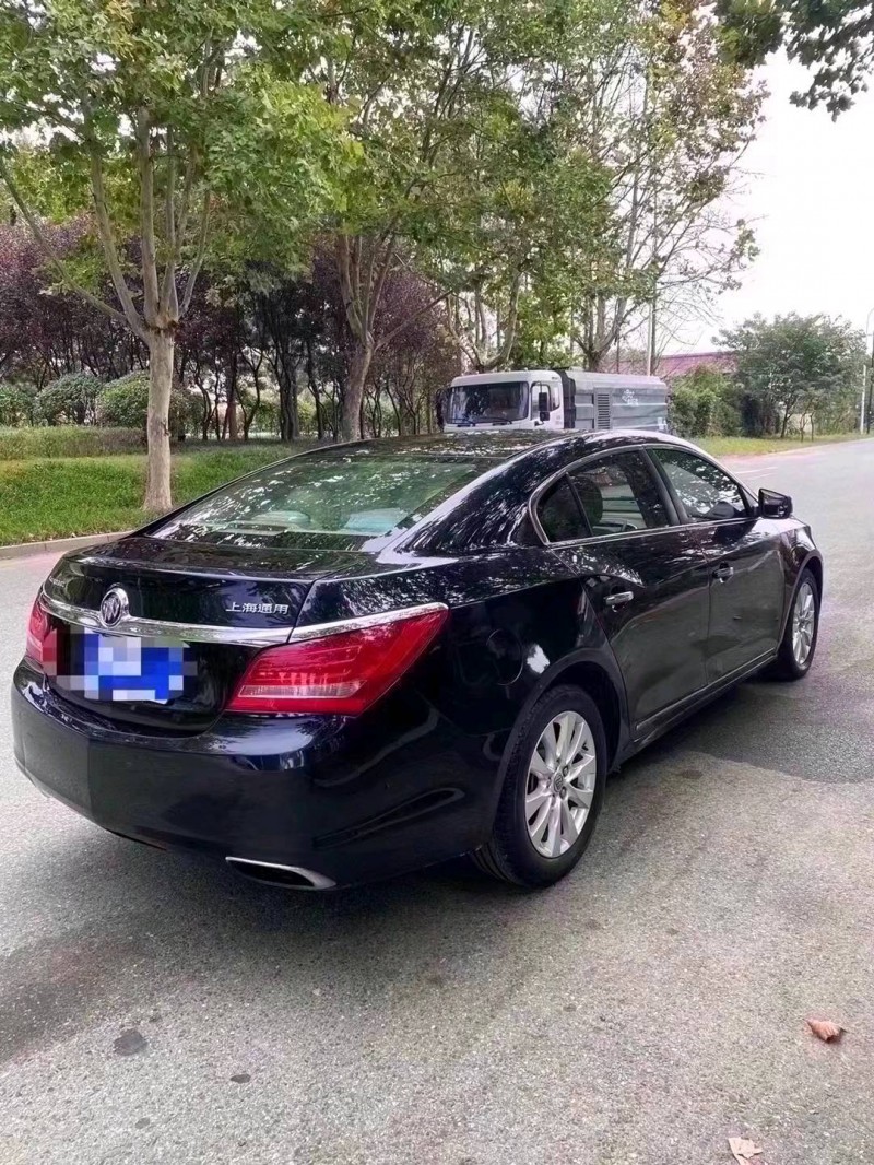 枣庄14年别克君越9