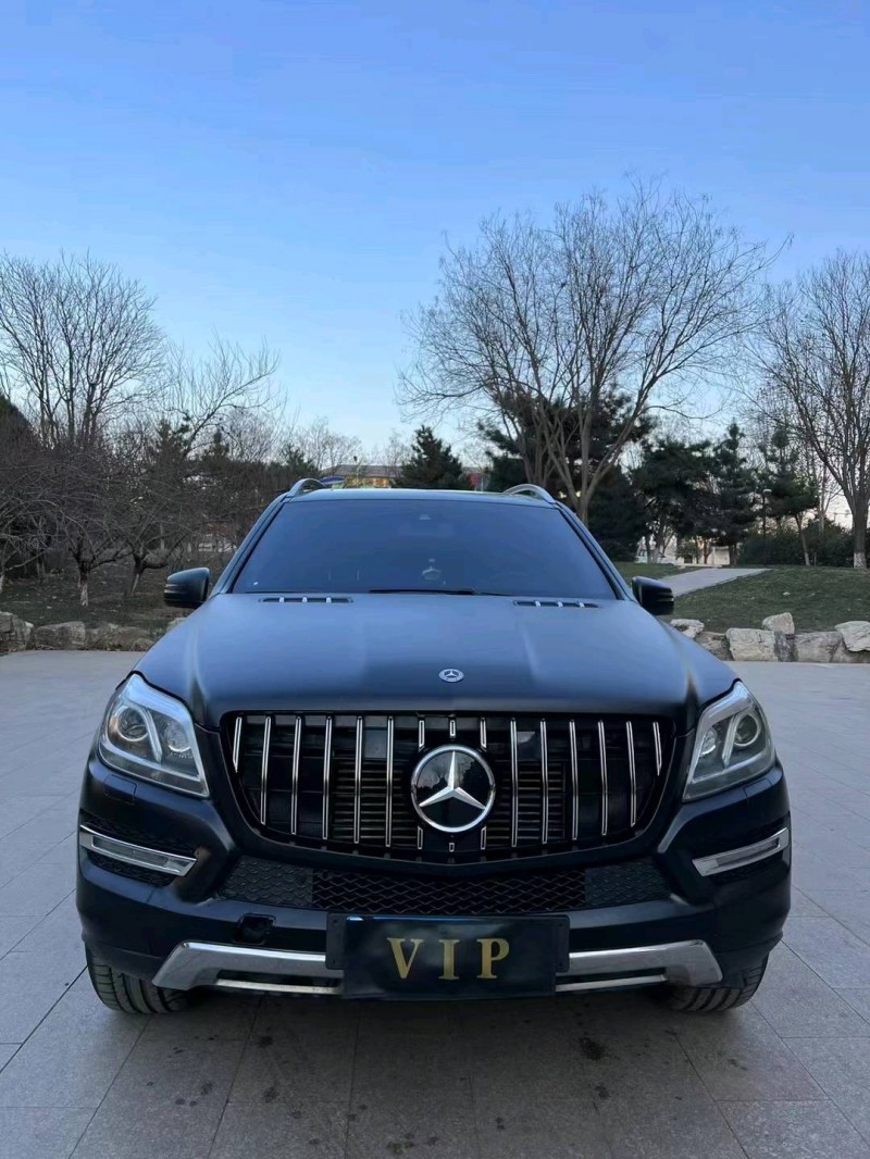 邢台13年奔驰GL9