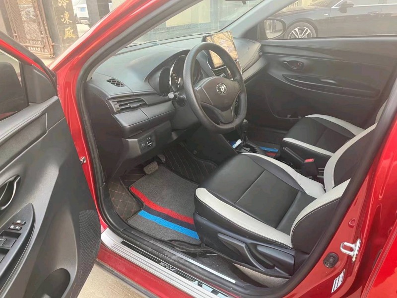 保定21年丰田YARiS L 致炫8