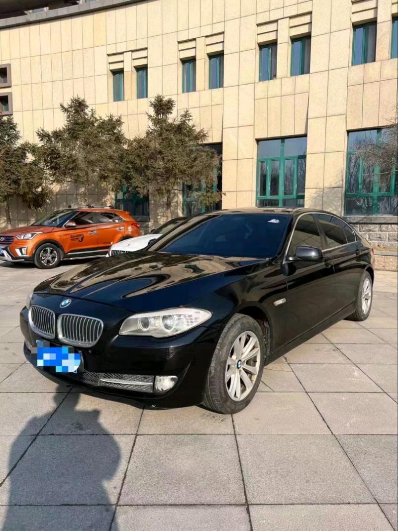 北京13年宝马5系3