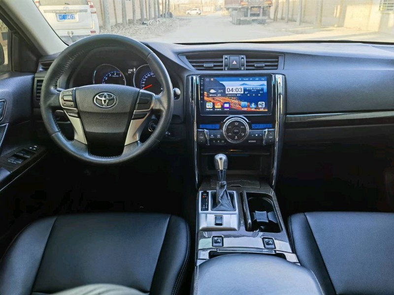 保定14年丰田锐志7