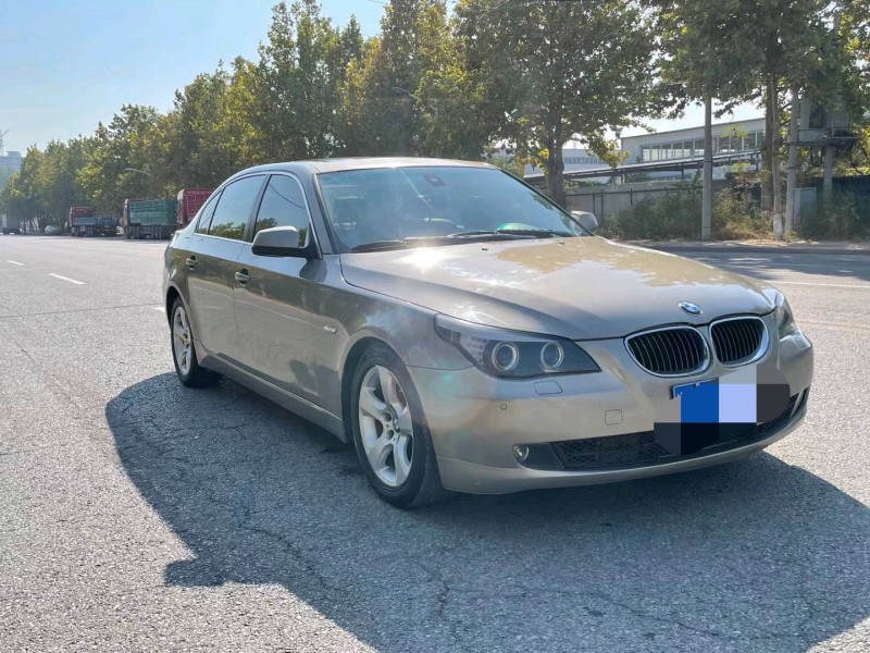 保定10年宝马5系2