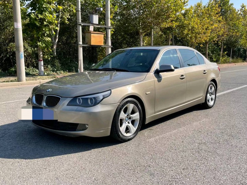 保定10年宝马5系3