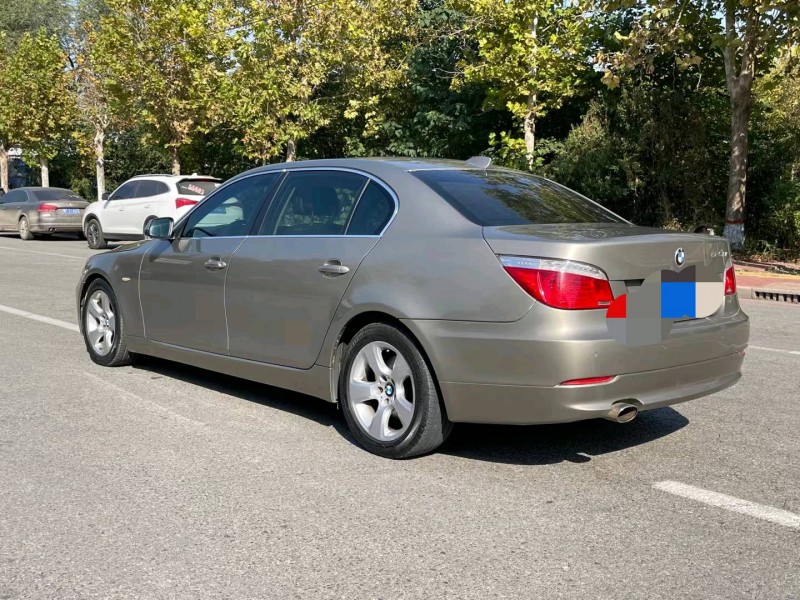 保定10年宝马5系5