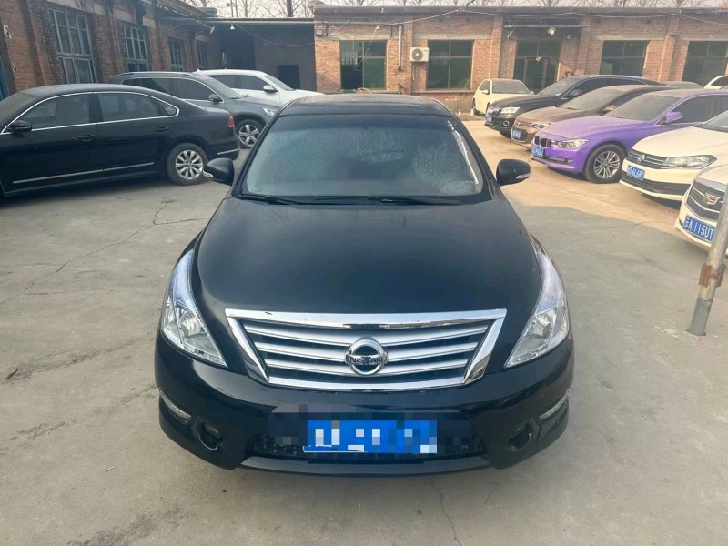 保定11年日产天籁1