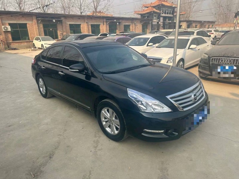 保定11年日产天籁2