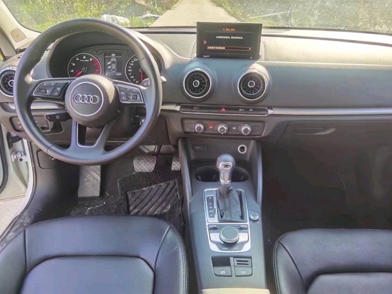 邯郸21年奥迪A38