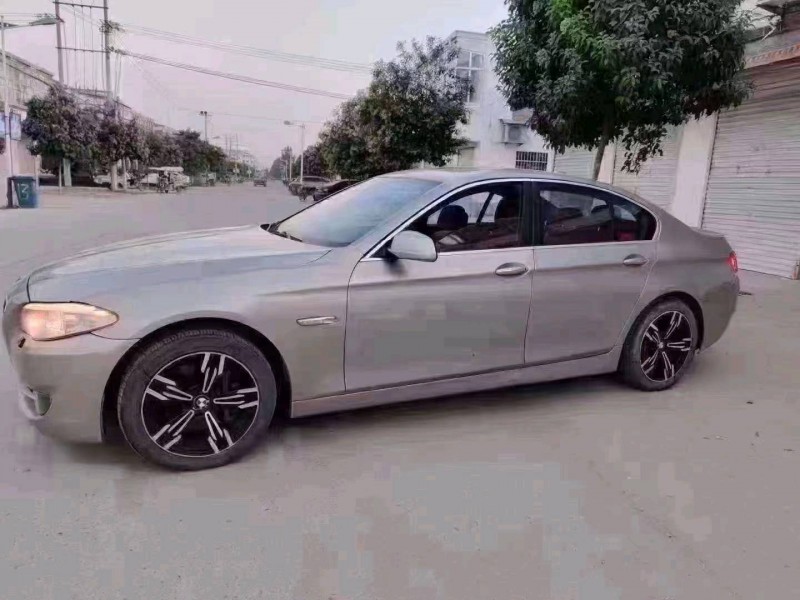 北京11年宝马5系6