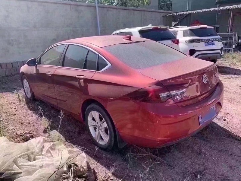 宜春18年别克君威3