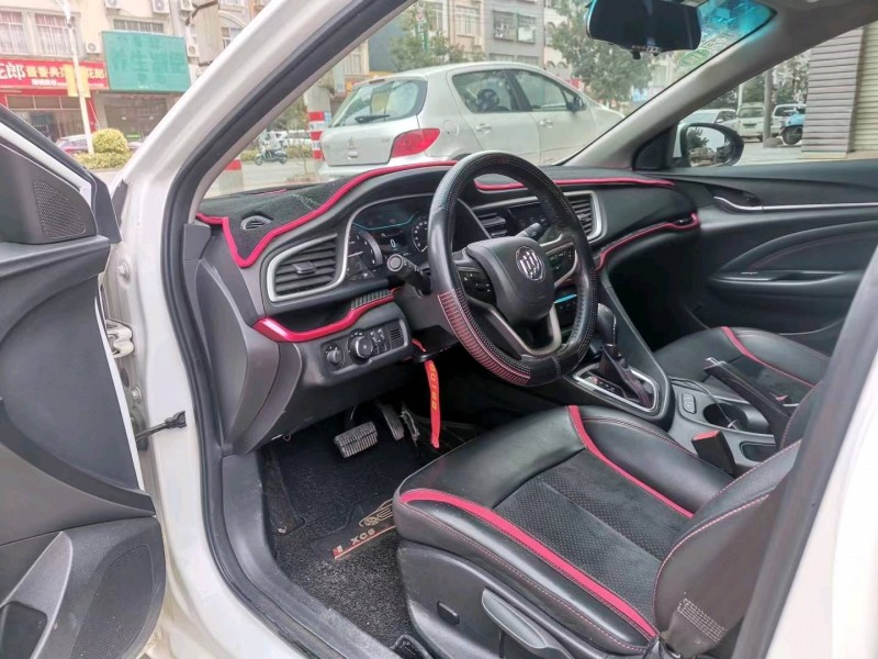 梧州17年别克英朗9