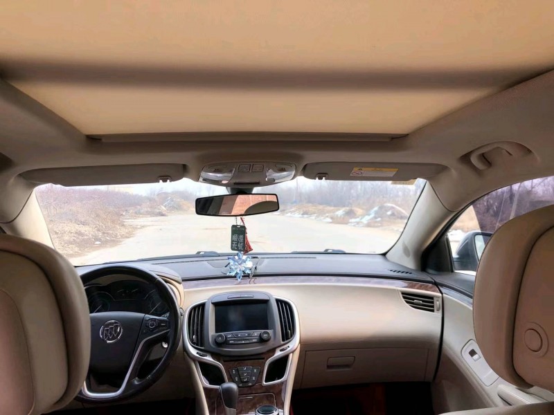 东营16年别克君越6