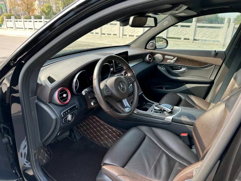 徐州16年奔驰GLC9