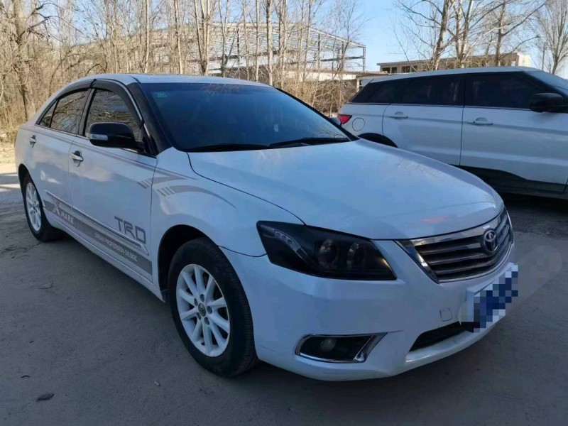 保定11年丰田凯美瑞3