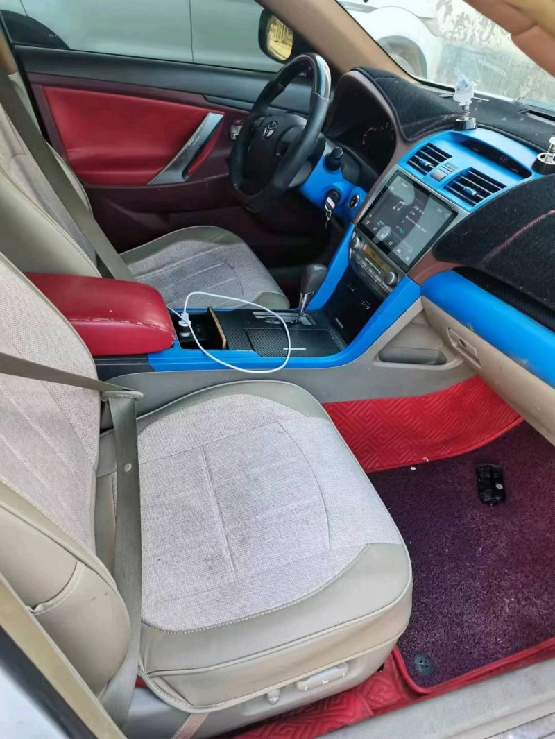 保定11年丰田凯美瑞5