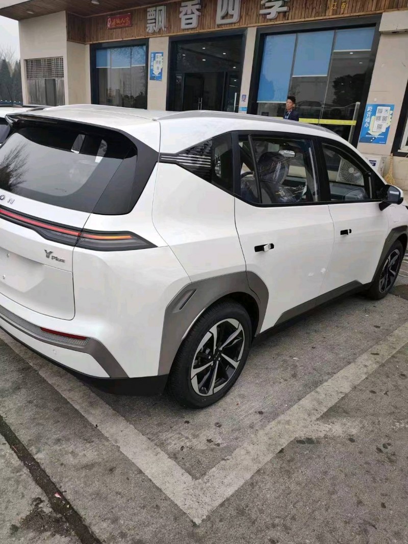 宜昌23年传祺埃安3