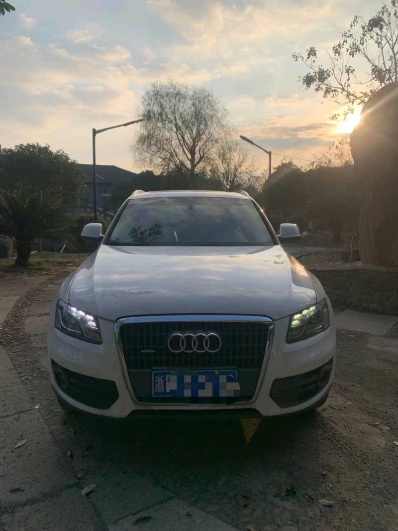 嘉兴12年奥迪Q51