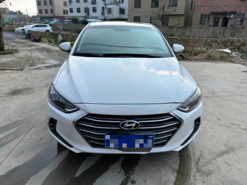 嘉兴16年现代领动1