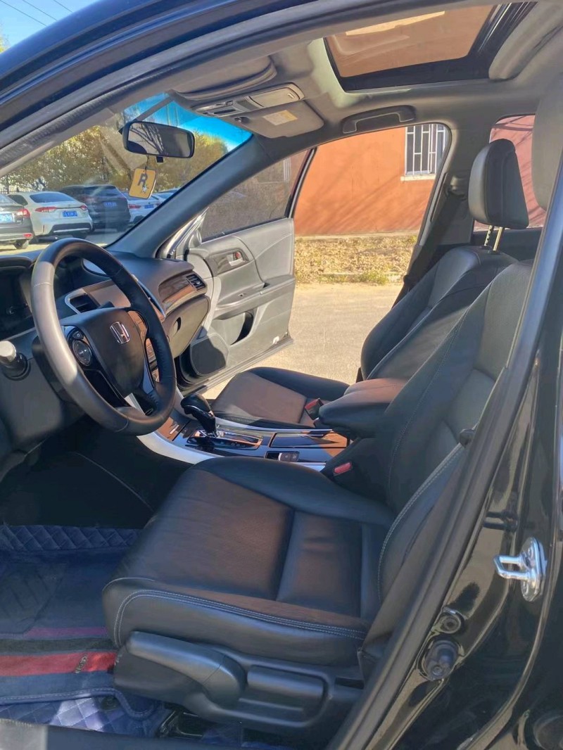 沈阳18年本田雅阁3