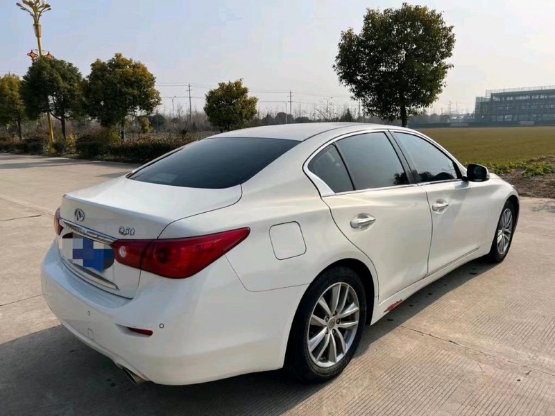 盐城15年英菲尼迪Q50L6
