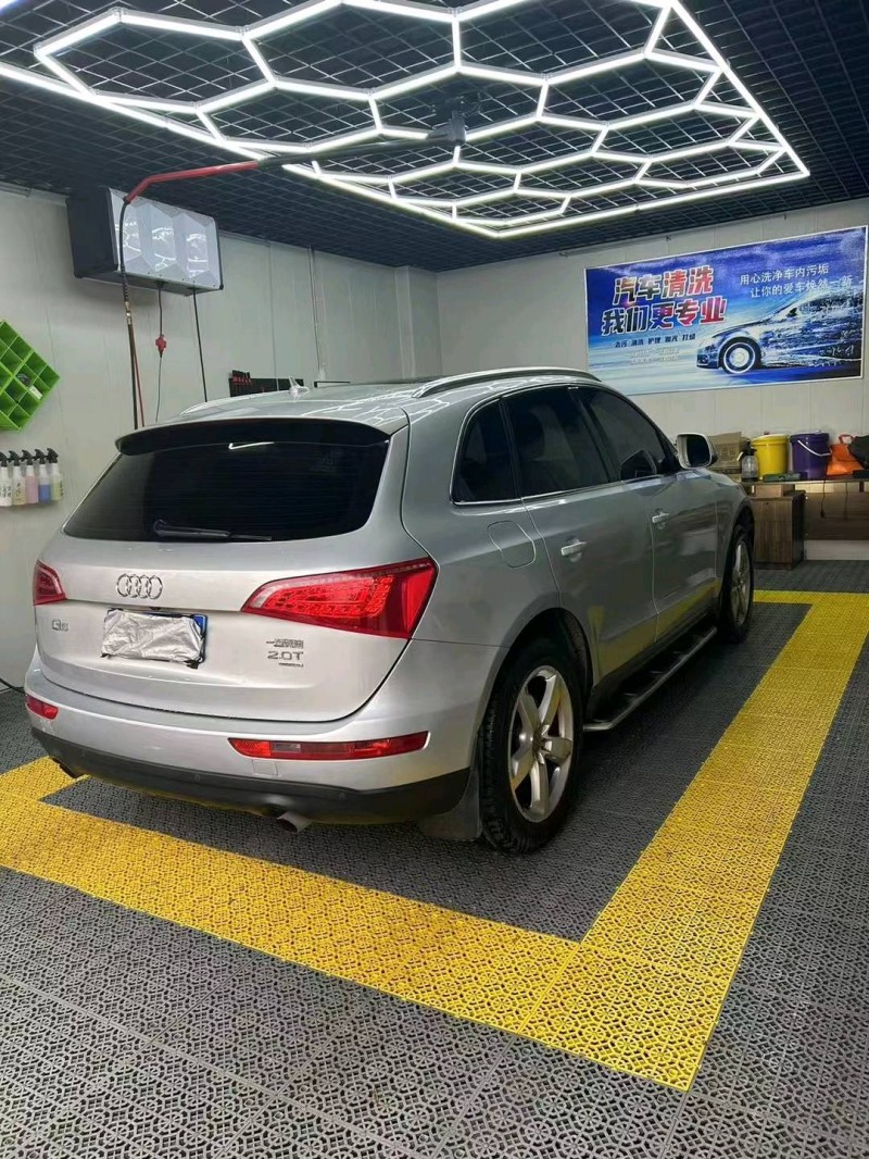 石家庄11年奥迪Q52