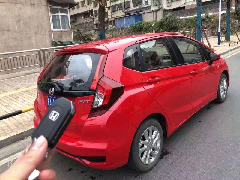 衡阳18年本田飞度6