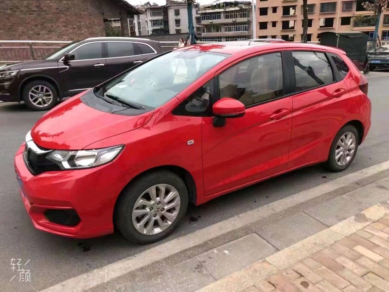 衡阳18年本田飞度8