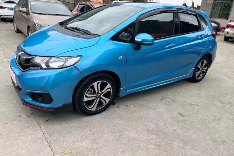 衡阳18年本田飞度6