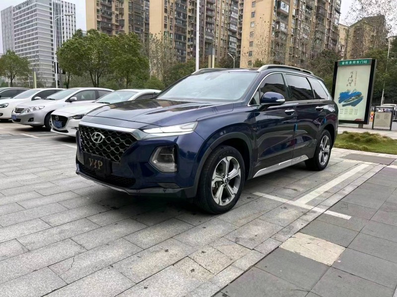 衡阳19年现代新胜达3