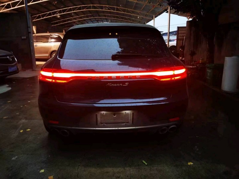 衡阳21年保时捷Macan2