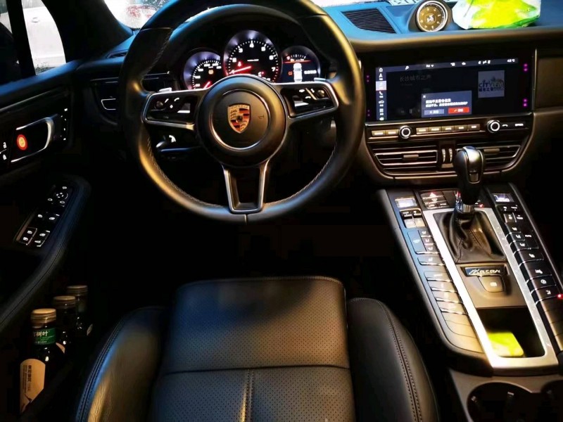 衡阳21年保时捷Macan4