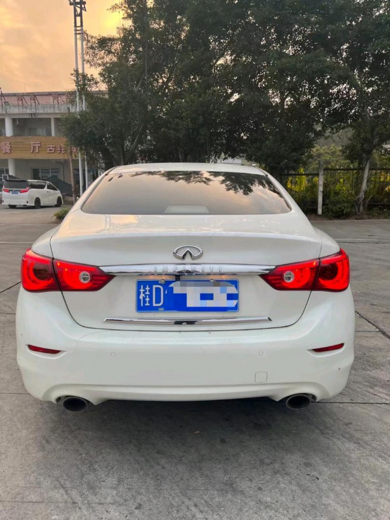 梧州15年英菲尼迪Q50L3
