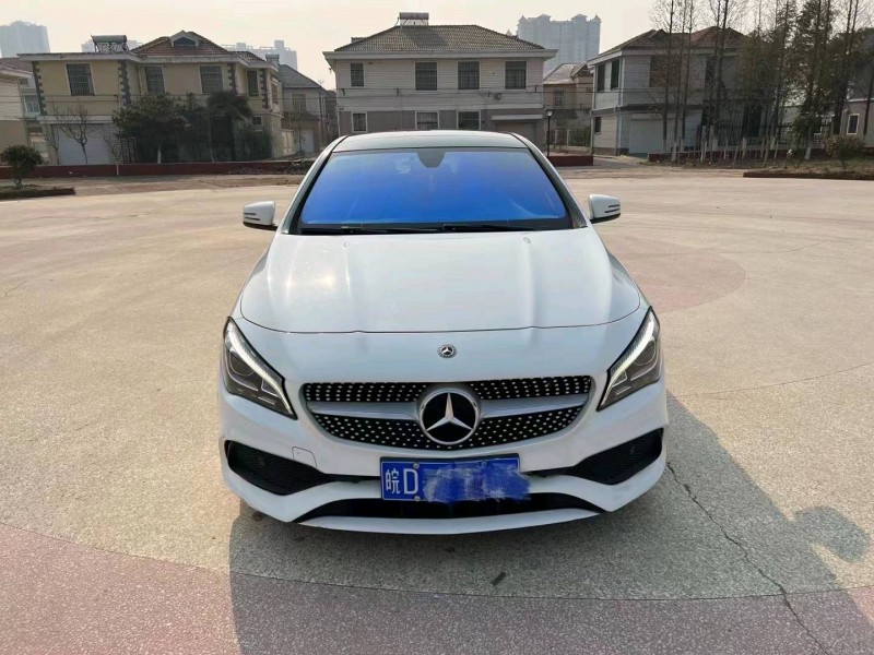 邯郸18年奔驰CLA1