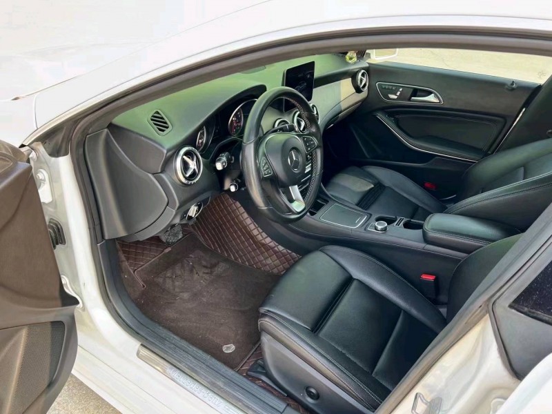 邯郸18年奔驰CLA5