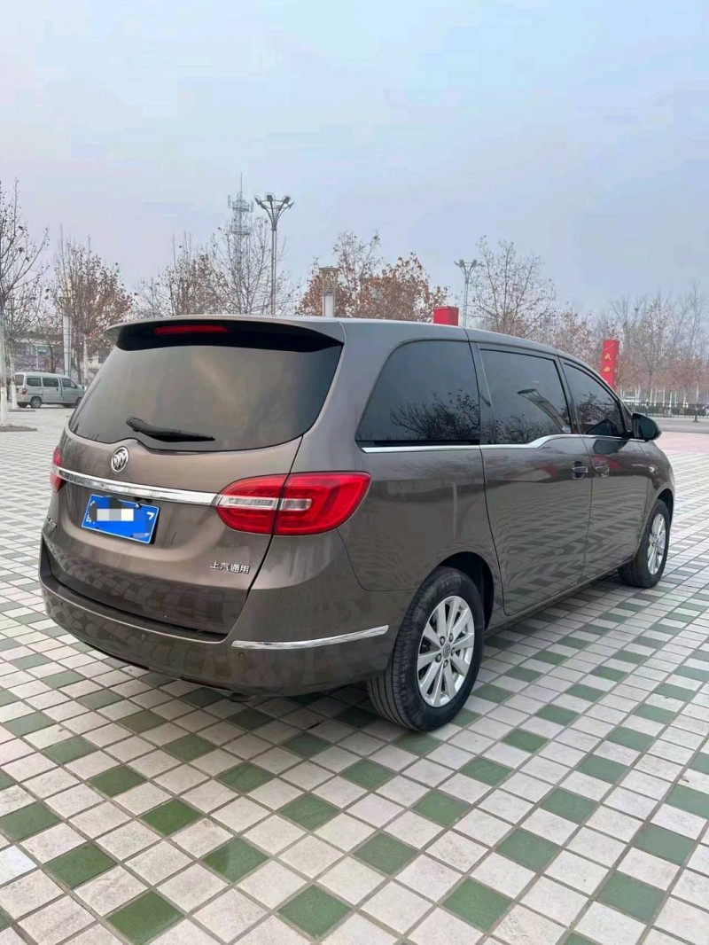 北京17年别克GL85