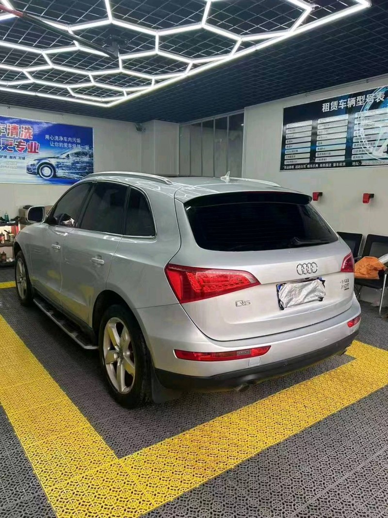 邯郸11年奥迪Q58