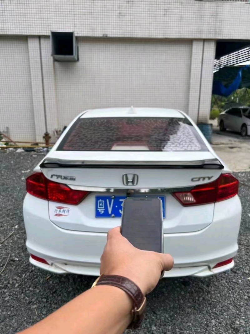 珠海18年本田锋范2