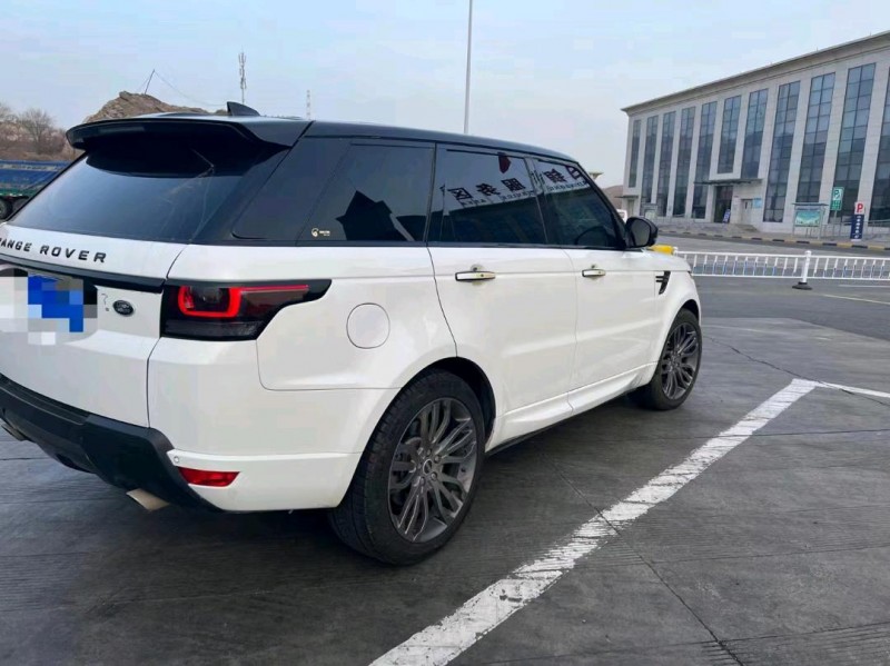 枣庄17年路虎揽胜运动9