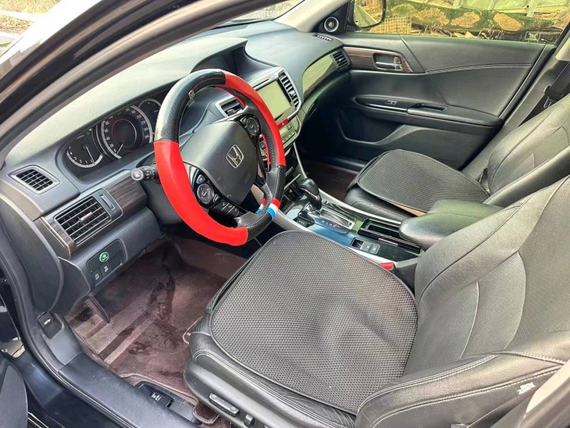 枣庄16年本田雅阁5