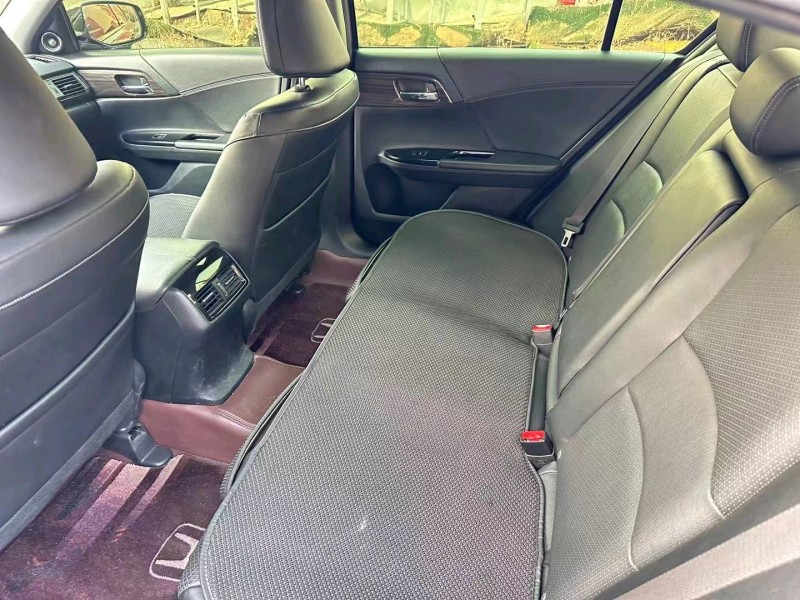 枣庄16年本田雅阁8