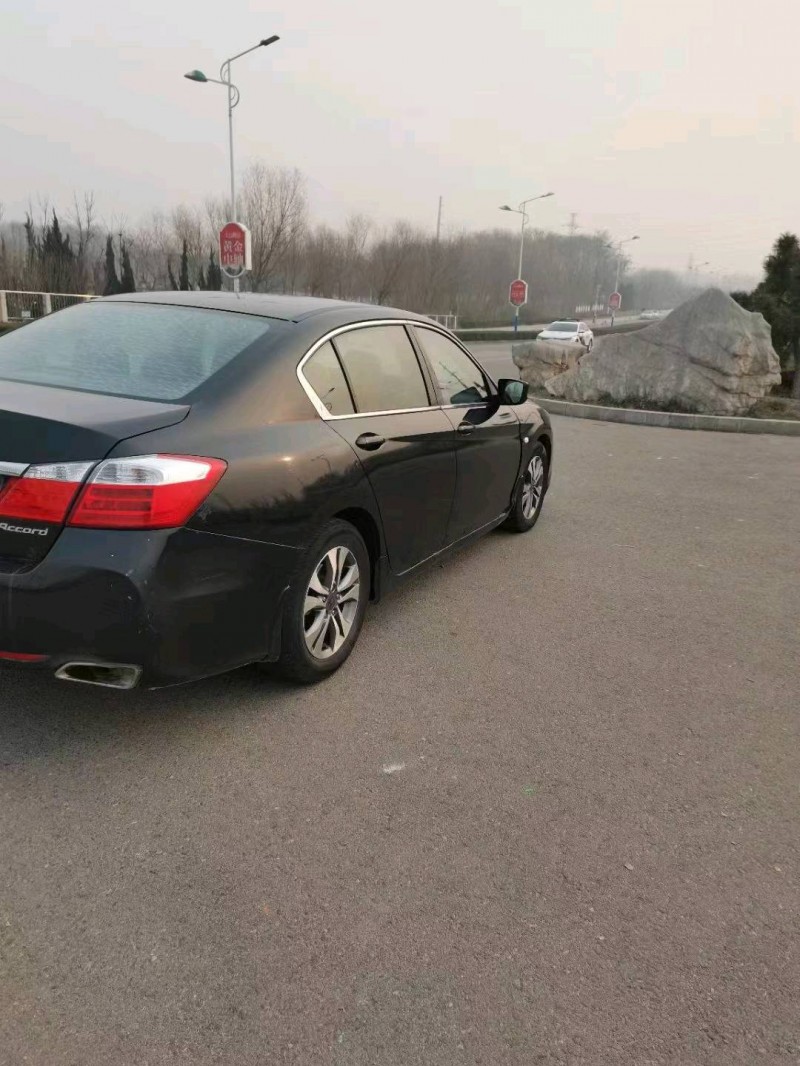 枣庄14年本田雅阁4