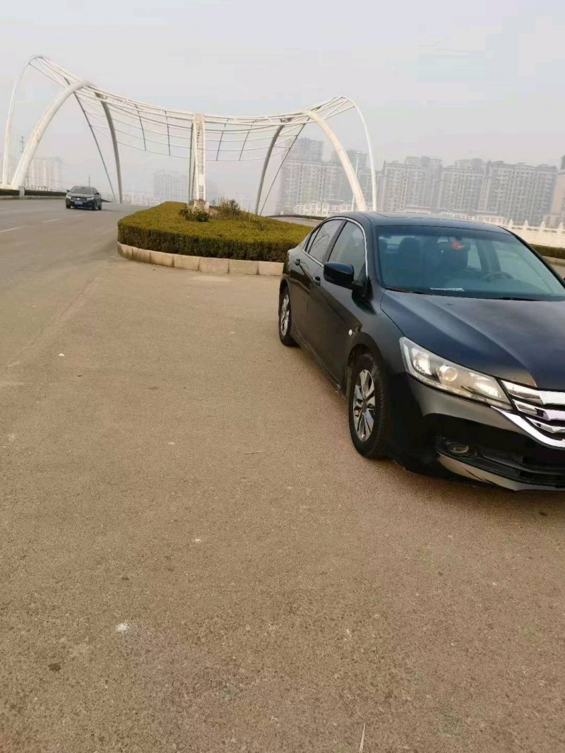 枣庄14年本田雅阁9