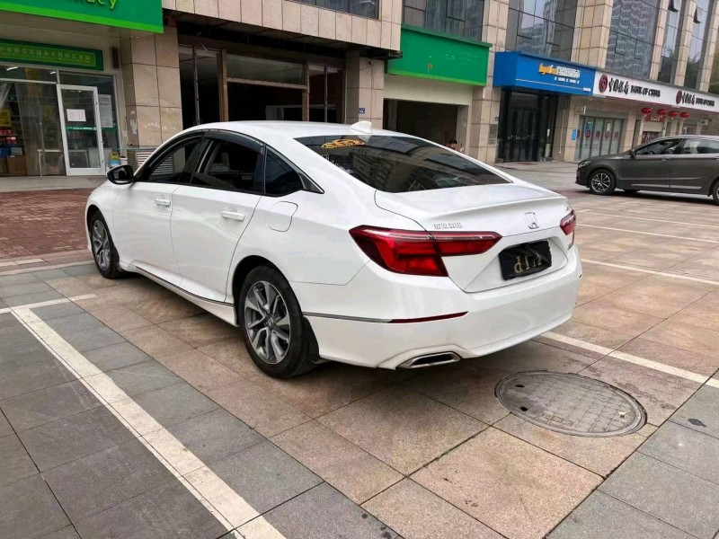 衡阳20年本田英诗派4